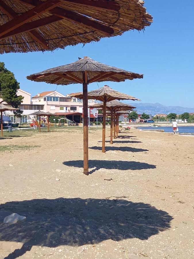 Sand & Relax Privlaka - Mobile Home Gloria Dış mekan fotoğraf