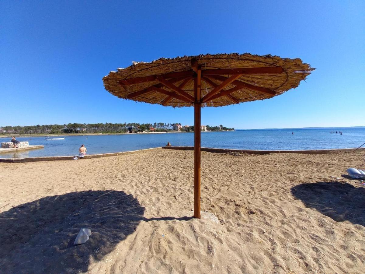Sand & Relax Privlaka - Mobile Home Gloria Dış mekan fotoğraf