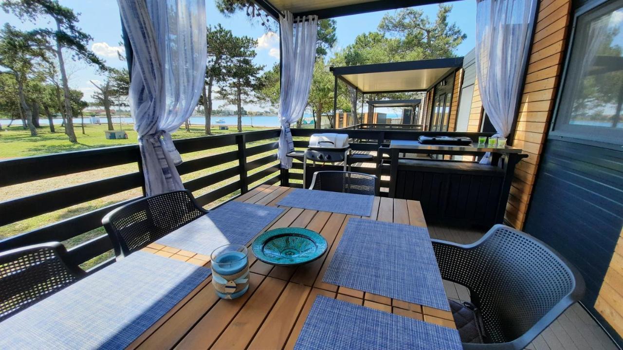 Sand & Relax Privlaka - Mobile Home Gloria Dış mekan fotoğraf