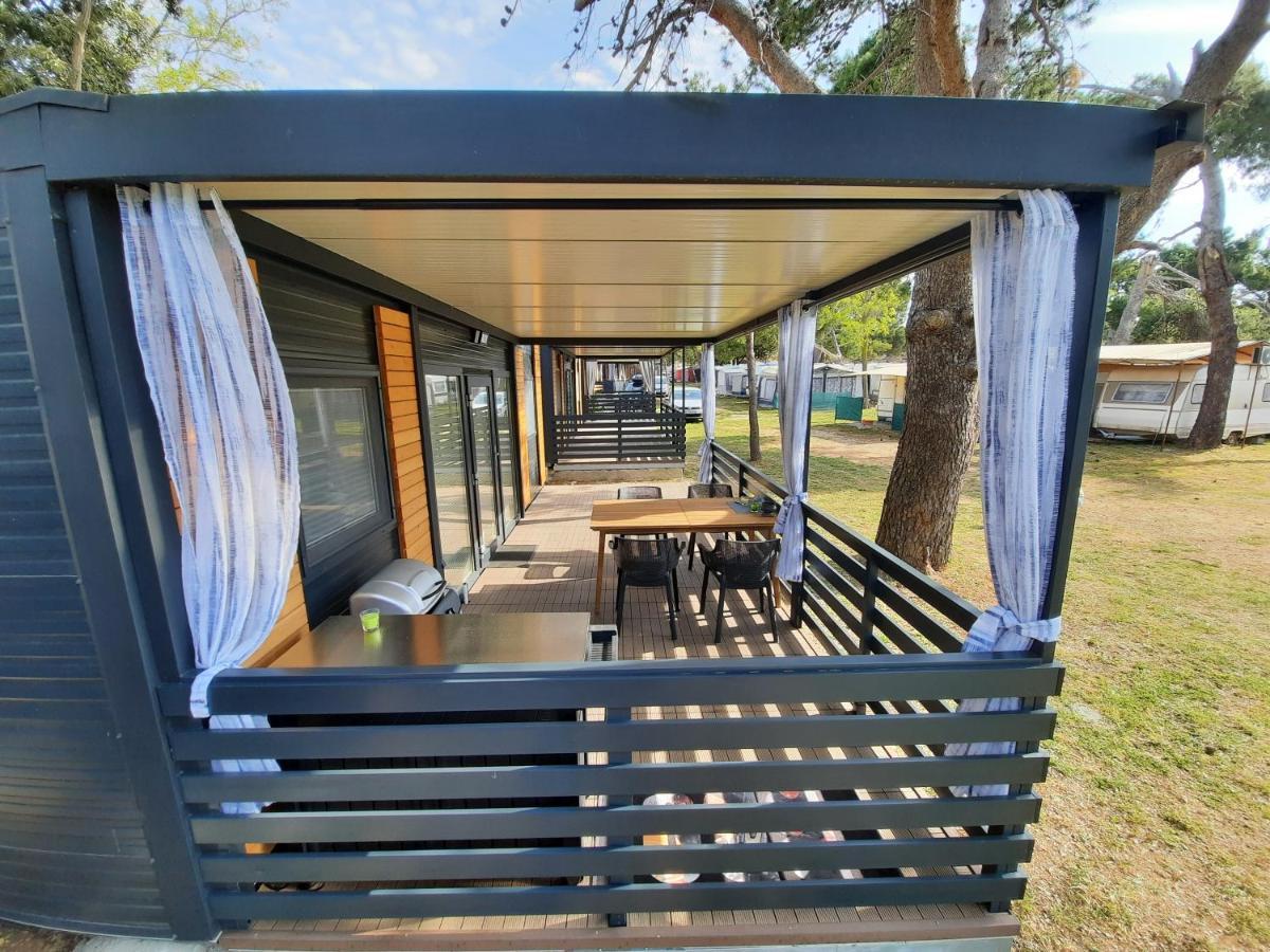 Sand & Relax Privlaka - Mobile Home Gloria Dış mekan fotoğraf