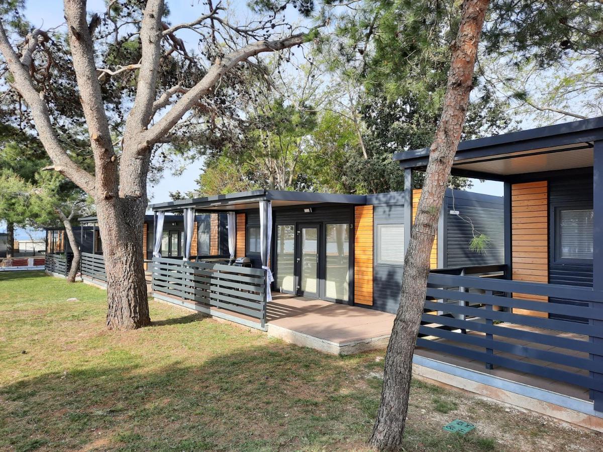 Sand & Relax Privlaka - Mobile Home Gloria Dış mekan fotoğraf
